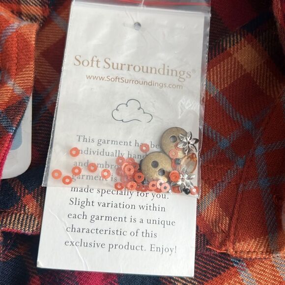 Soft Surroundings Women's Galveston Plaid Button Up Tunic Top Size Small (6-8) - Picture 7 of 8